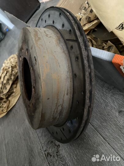 DBA gold задние для тайота лк200