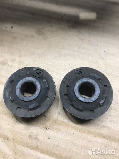 Крепление радиатора Mazda Mazda3 BM pevps 2017