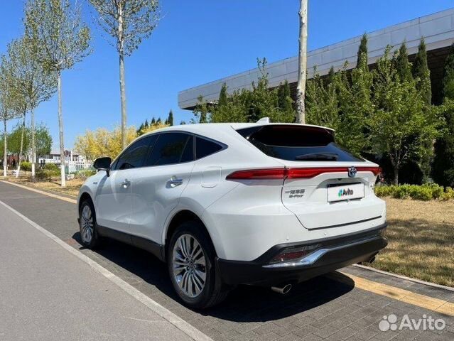 Toyota Harrier 2.5 CVT, 2022, 5 000 км