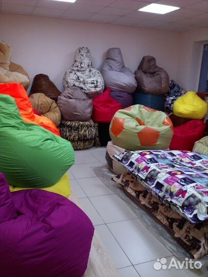 Кресла мешки, пуфы, маты