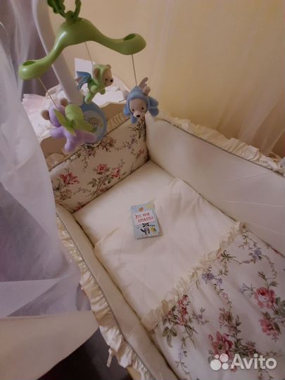 Бортики и постель в детскую кроватку