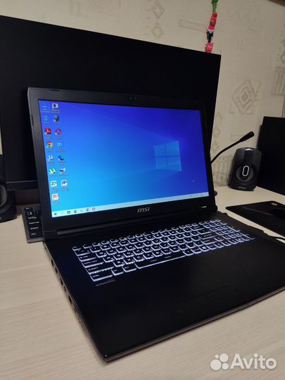 Игровой ноутбук msi 17.3