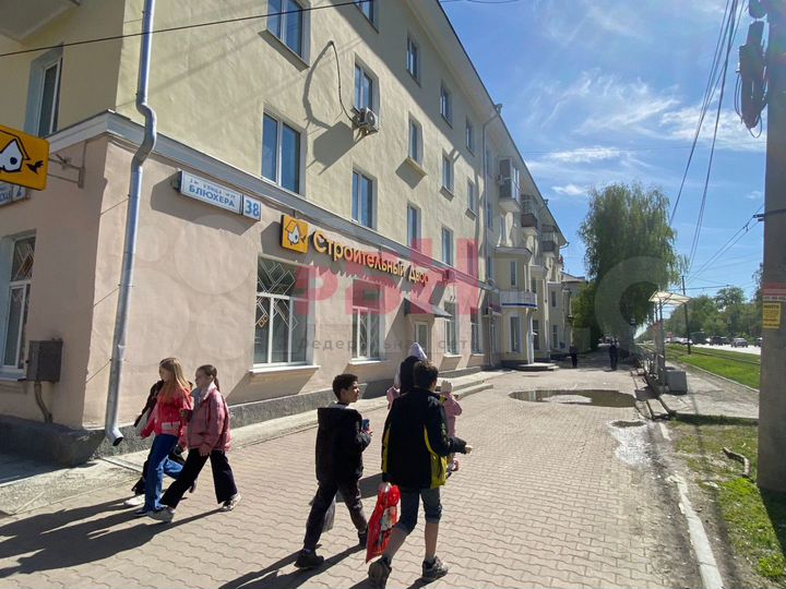 Продам торговое помещение 135,7 м