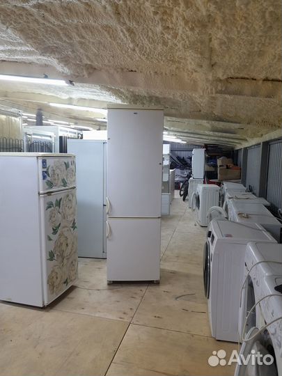 Холодильник zanussi ZRB 370 (Д666)