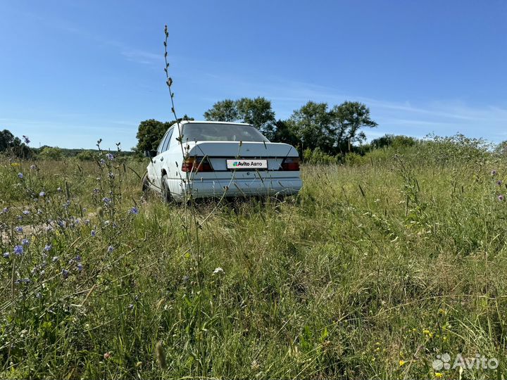 Mercedes-Benz W124 2.0 МТ, 1990, 300 000 км