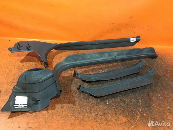 Накладка порога Toyota Sprinter wagon EE104G