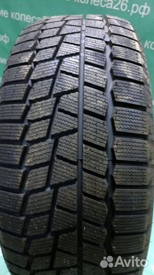 Maxxis SP02 Arctic Trekker 205/50 R17