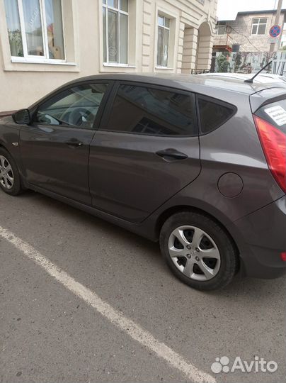 Hyundai Solaris 1.4 AT, 2013, 109 000 км