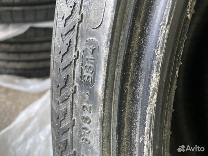 Nokian Tyres Hakkapeliitta 8 SUV 295/35 R20 107T
