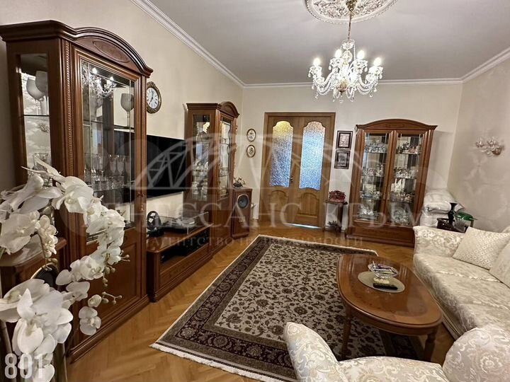 3-к. квартира, 75 м², 3/3 эт.