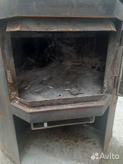 Дровяной печь угловая