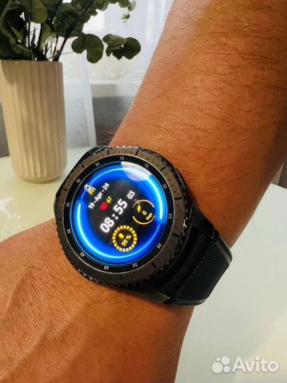Samsung Gear s3 frontier