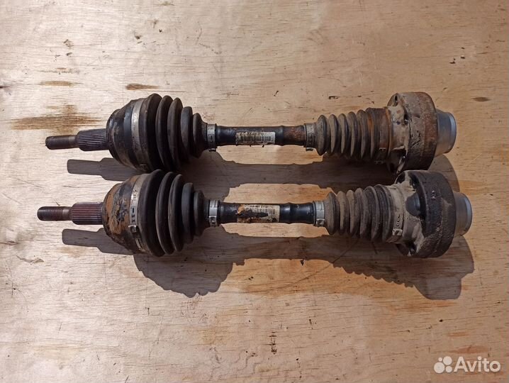 Привод передний Volkswagen Touareg 7L 2.5