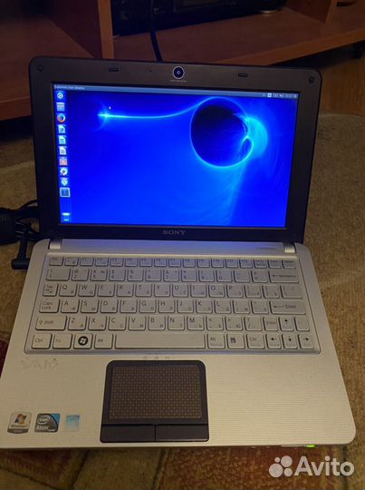 Sony vaio vpcw21z1r