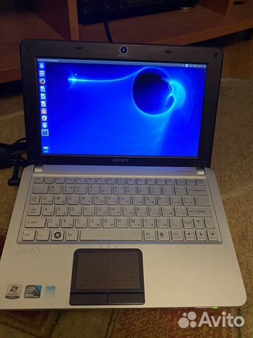 Sony vaio vpcw21z1r