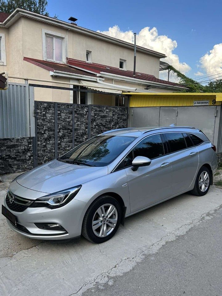 Opel Astra: фото владельца