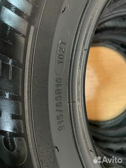 Michelin X-Ice North 3 215/65 R16 102T