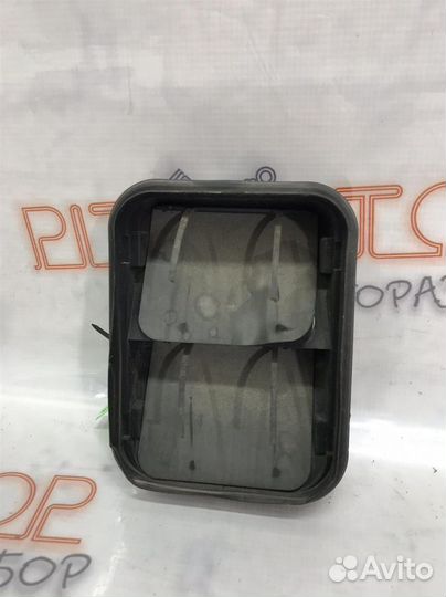 Клапан вентиляции Nissan Qashqai (J10) 2006 - 2010