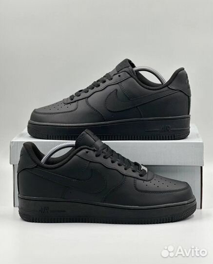 Nike Air Force 1 Black