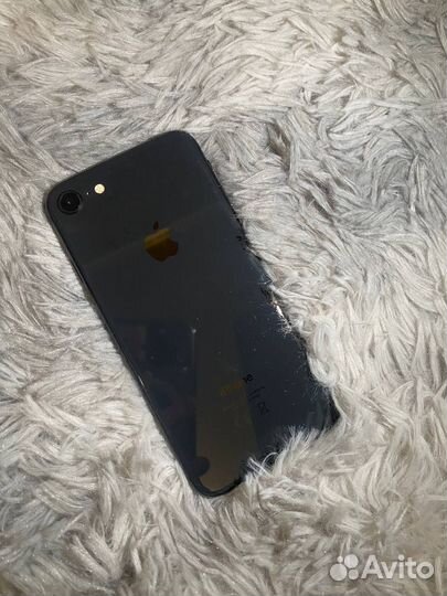 iPhone 8, 64 ГБ