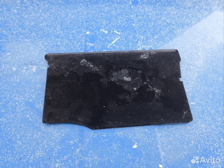 Полочка в бардачок Мерседес w211