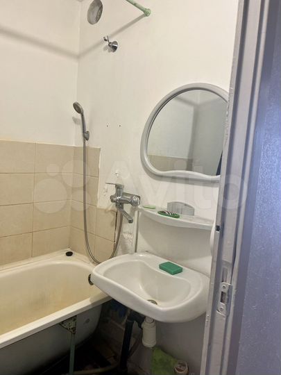 2-к. квартира, 56 м², 9/9 эт.