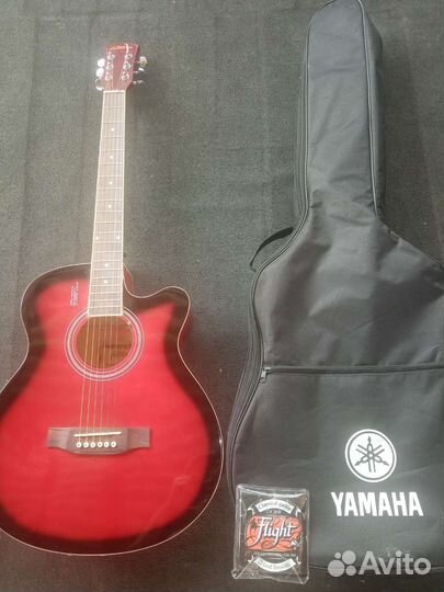 Акустическая гитара