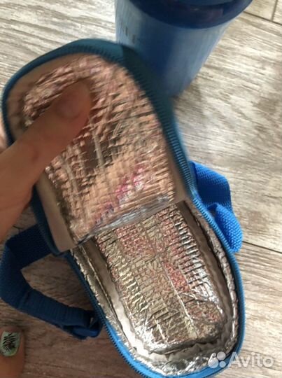 Бутылочки avent+термосумка, слюнявчики пакетом