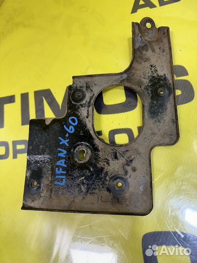 Кронштейн корпуса воздушного фильтра Lifan X60