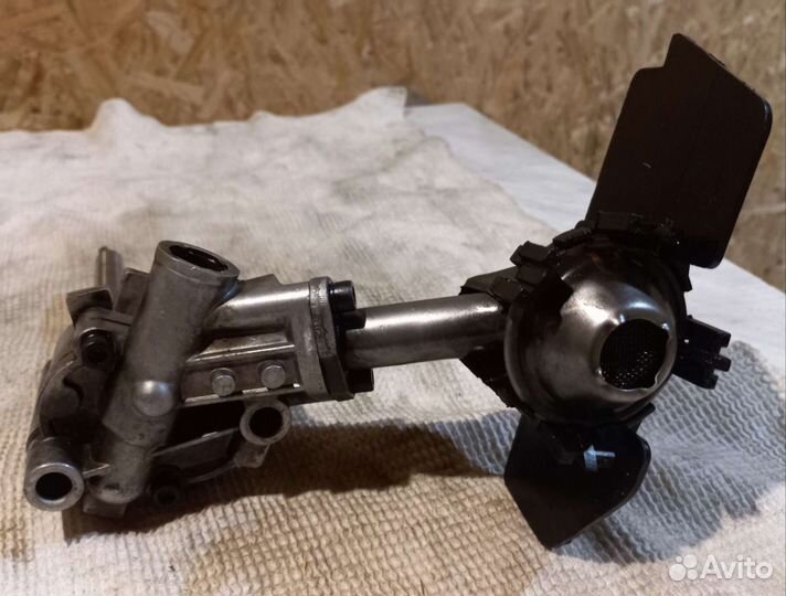 Насос масляный Volkswagen Passat B3, B4