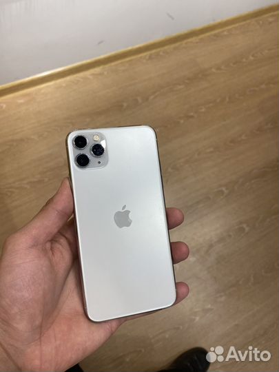 iPhone 11 Pro, 256 ГБ
