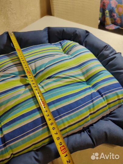 Лежанка для кошек и собак маленьких пород