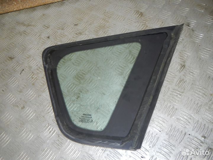 Стекло кузовное глухое левое, Nissan (Ниссан) -not