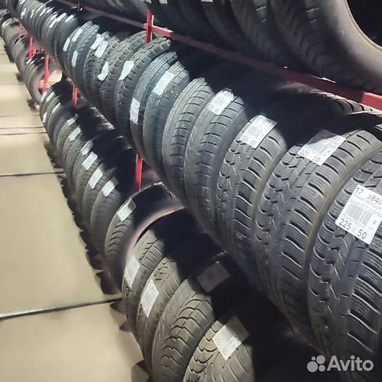 Kumho Solus KL21 235/65 R17 100M