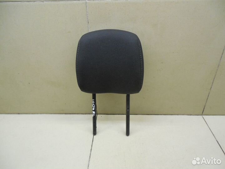 Подголовник Duster 2012