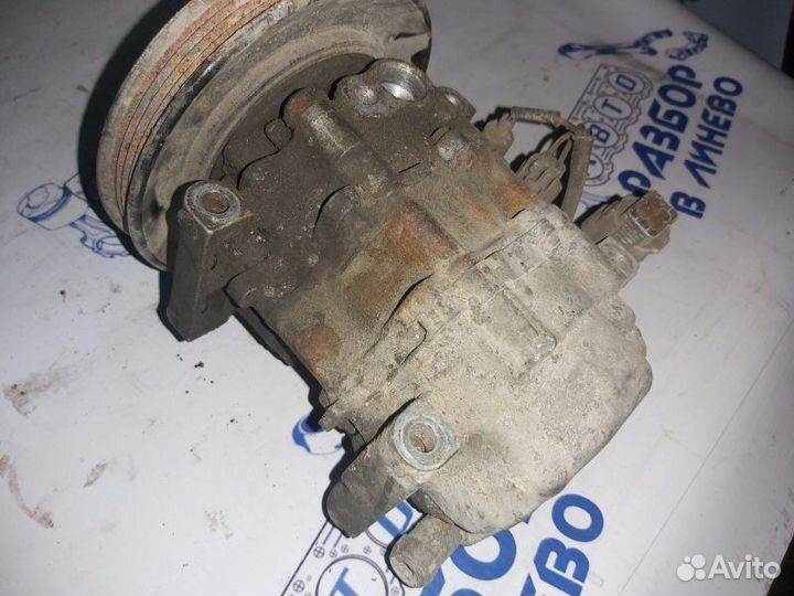 Компрессор кондиционера Honda Inspire