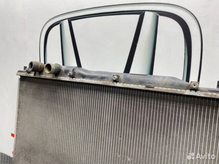 Радиатор охлаждения двигателя Honda Civic FD(4Д)