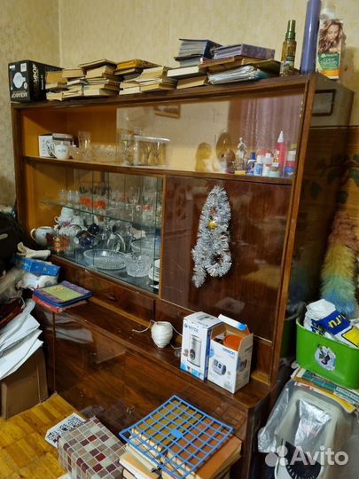 Шкаф сервант для посуды