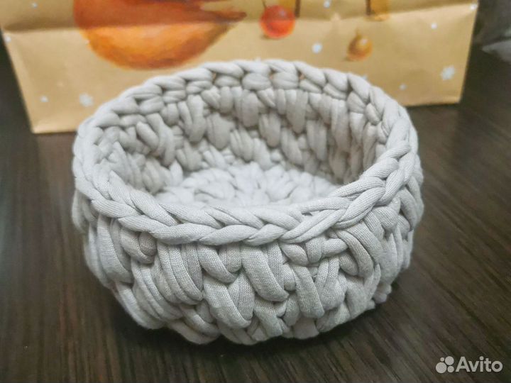 Корзинка вязаная ручная работа