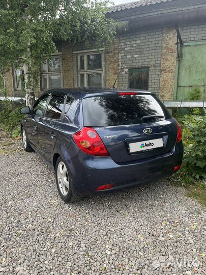 Kia Ceed 1.6 МТ, 2008, 293 300 км