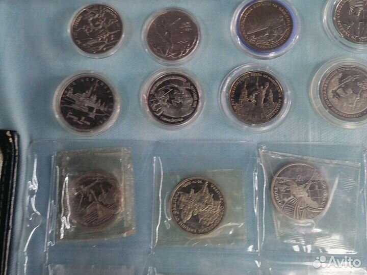 Монеты Освобождения Киева