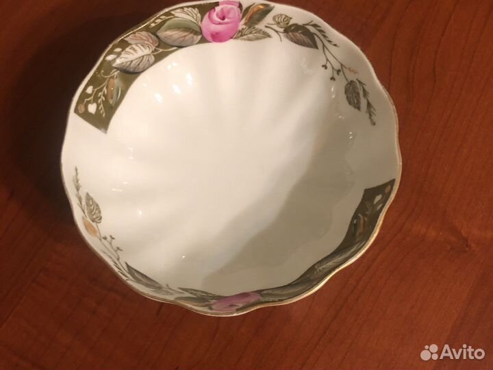 Конфетница на ножке лфз