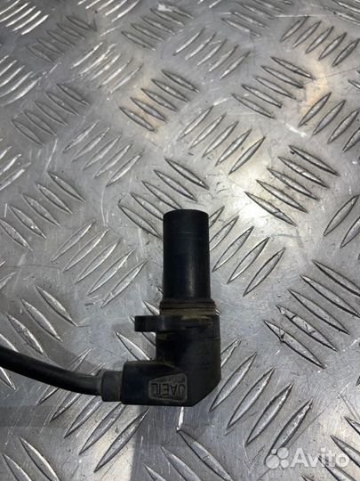 Датчик положения коленвала Chevrolet Aveo T200