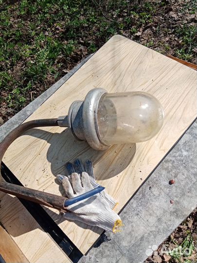 Светильник уличный с гусаком