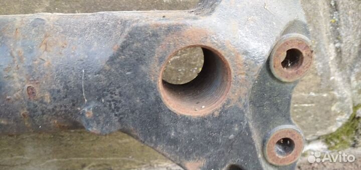 Траверса кабины man