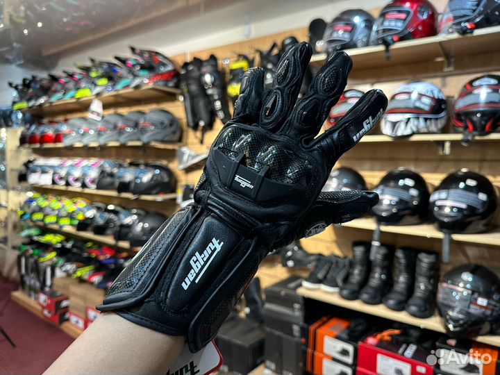 Перчатки для мото высокие с защитой Новые