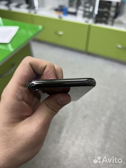 iPhone X, 256 ГБ