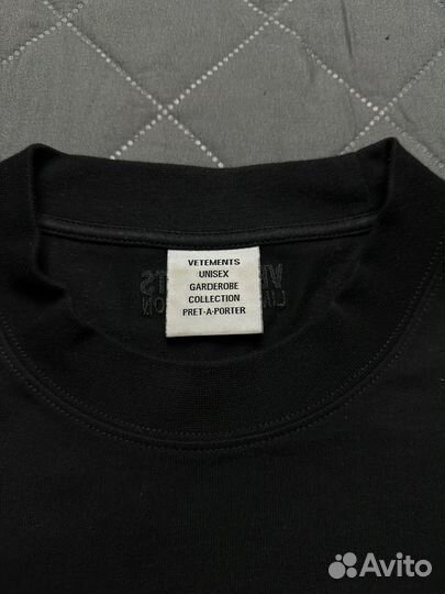 Футболка vetements the devil