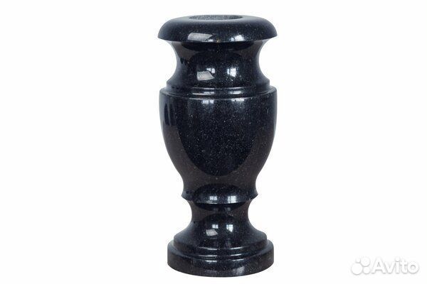 Ваза гранитная габбро 30 40 см