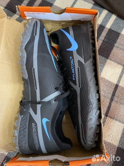 Футбольные бутсы Nike phantom GT